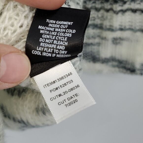 TORRID IVORY SPACE DYE TURTLENECK SWEATER 1X 14/16 - Picture 13 of 16